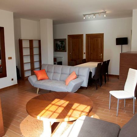 Apartamento Sarzaleta Galdeano Bagian luar foto